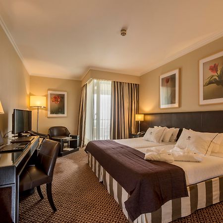 Hotel Solverde Spa&Wellness Center Vila Nova de Gaia Exterior foto A room at the hotel