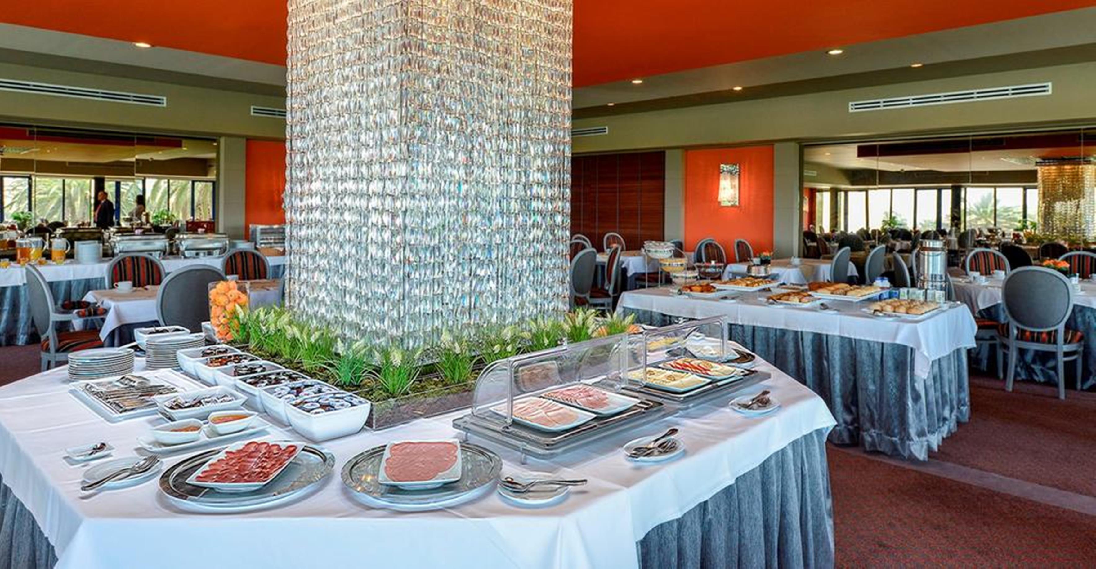 Hotel Solverde Spa&Wellness Center Vila Nova de Gaia Exterior foto Buffet at a hotel