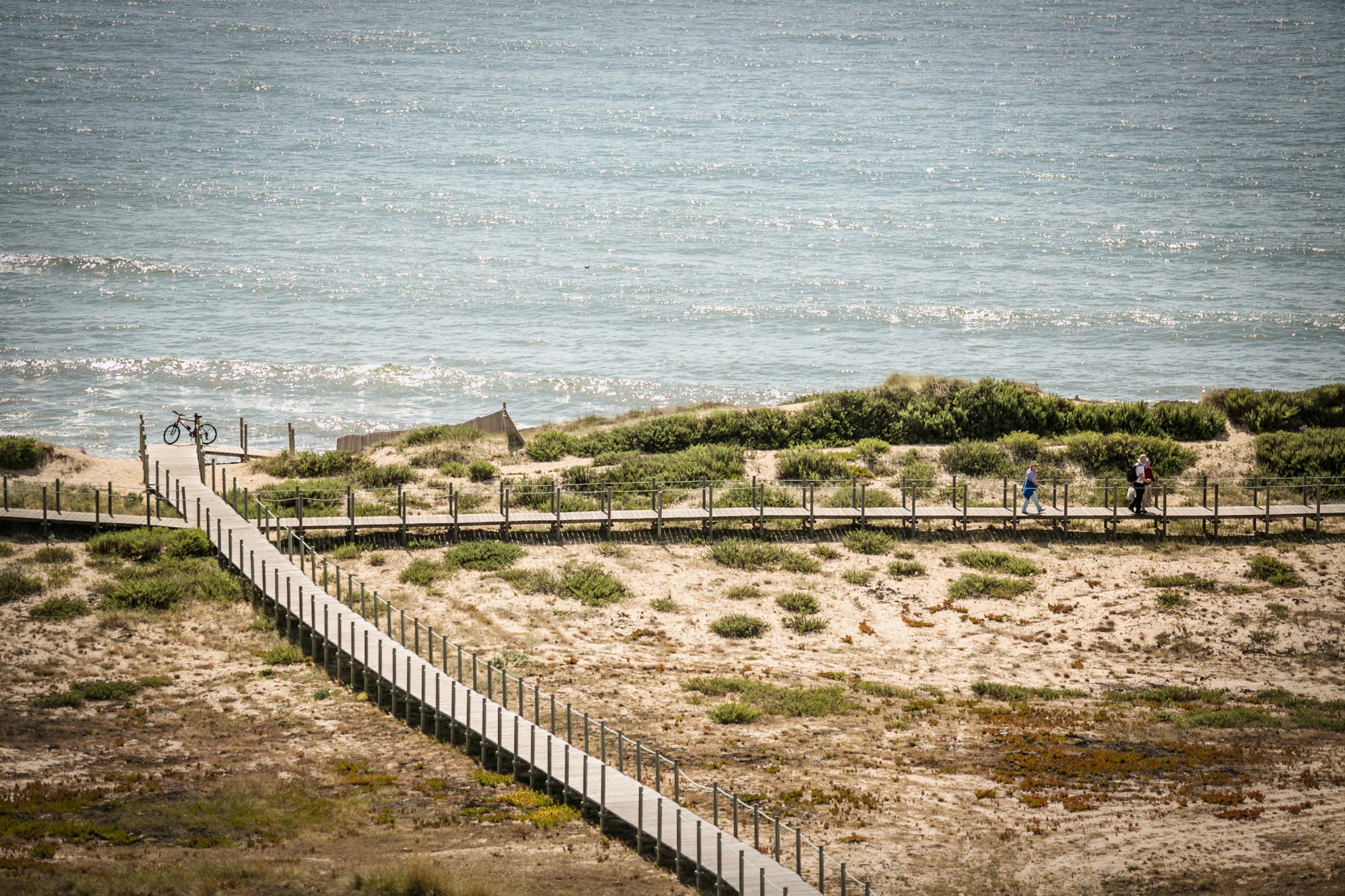 Hotel Solverde Spa&Wellness Center Vila Nova de Gaia Exterior foto The boardwalk at the beach