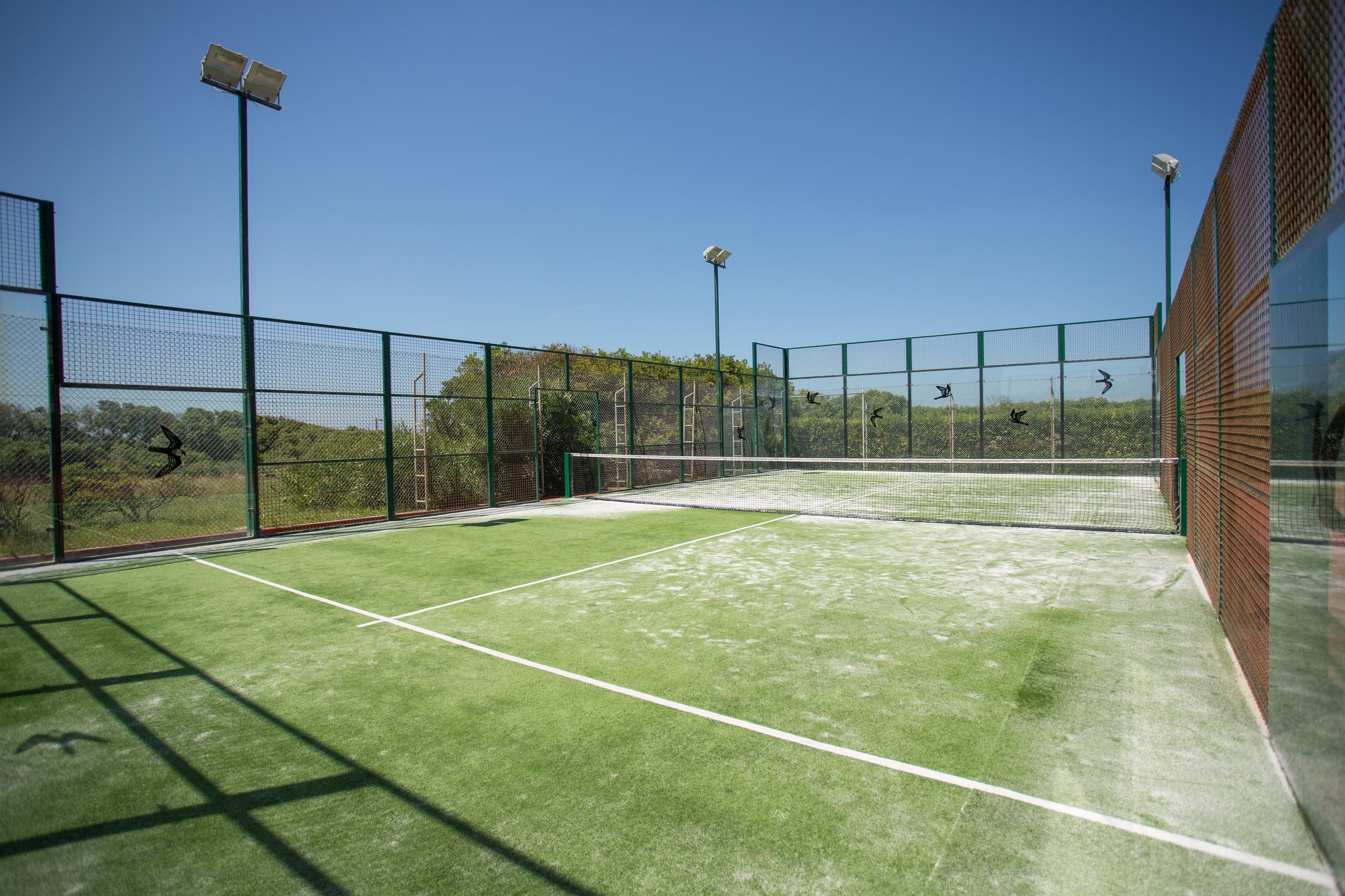 Hotel Solverde Spa&Wellness Center Vila Nova de Gaia Exterior foto A paddle tennis court