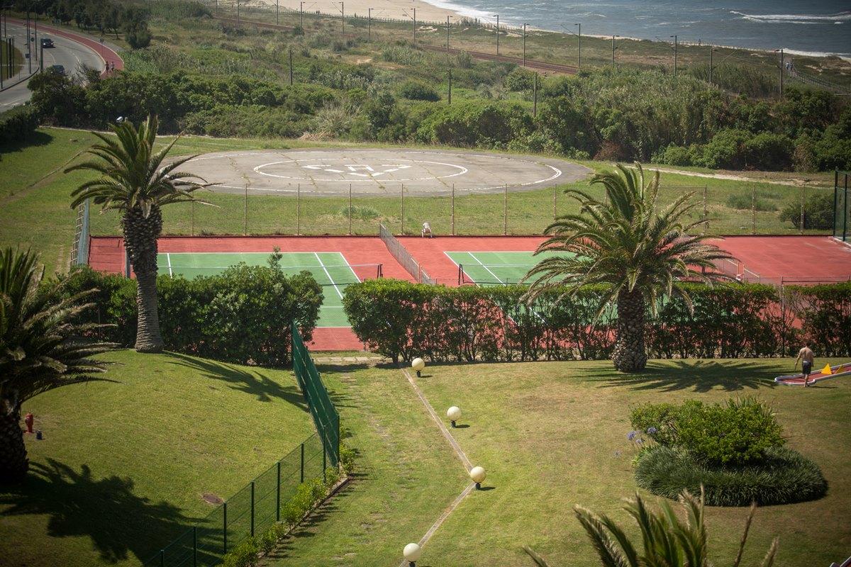 Hotel Solverde Spa&Wellness Center Vila Nova de Gaia Exterior foto Tennis courts at the Stellenbosch University