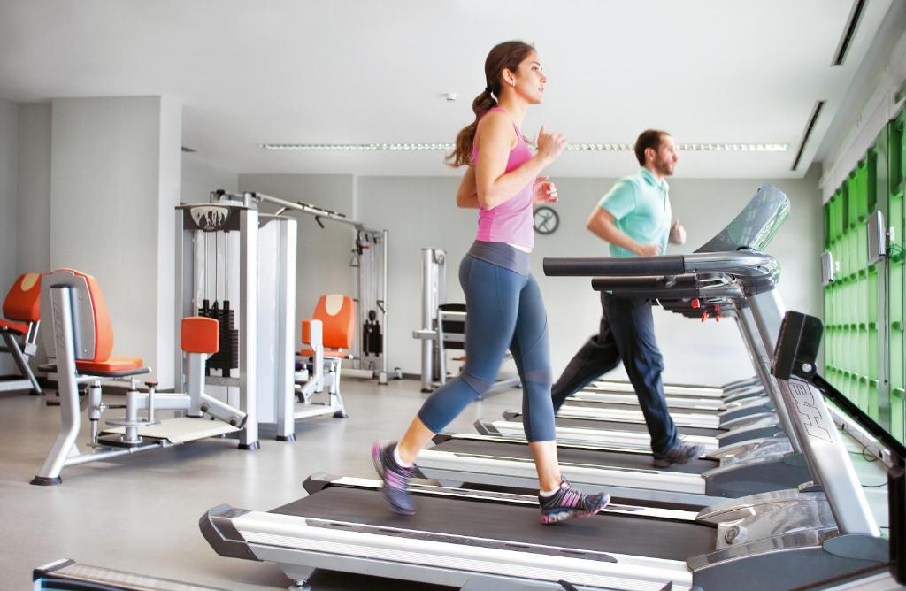 Hotel Solverde Spa&Wellness Center Vila Nova de Gaia Exterior foto A treadmill in use